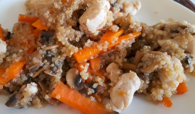 Quinoa con pollo y verduras