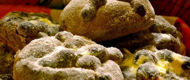 pan-de-muerto Pan de muerto